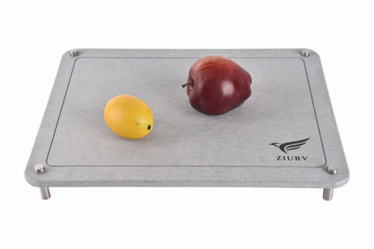 Diatomaceous stone drying mat on a modern kitchen counter with soap dispensers, showing a safe and clean way to keep the kitchen dry.